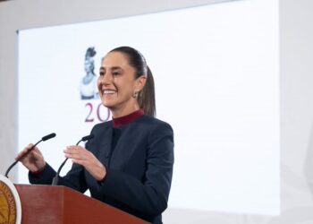 Sheinbaum destaca avances en seguridad y supervisa atención por derrame en Veracruz