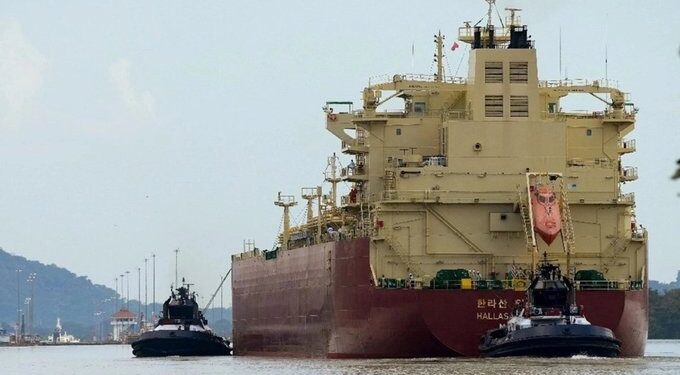 Investigación revela red de contrabando de combustible entre Houston y el CJNG; Sheinbaum confirma indagatorias