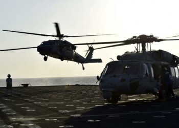 Estados Unidos realiza maniobras aéreas cerca de Venezuela en medio de crecientes tensiones