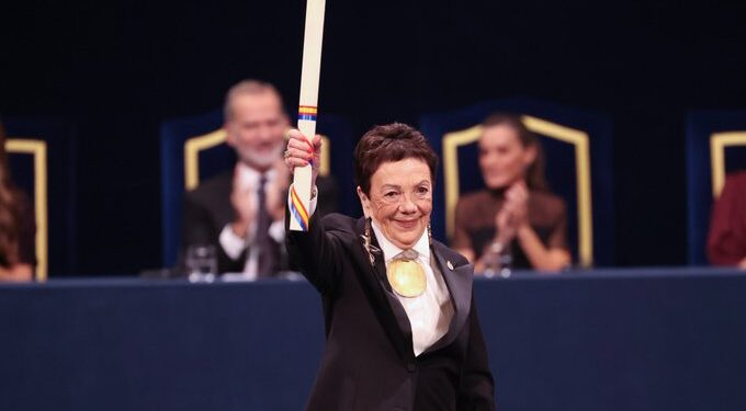 Graciela Iturbide es homenajeada en España con el Premio Princesa de Asturias por su legado fotográfico