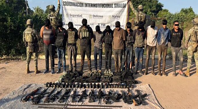 Operativo de la Marina en Sinaloa termina con 13 detenidos tras violento enfrentamiento en Navolato