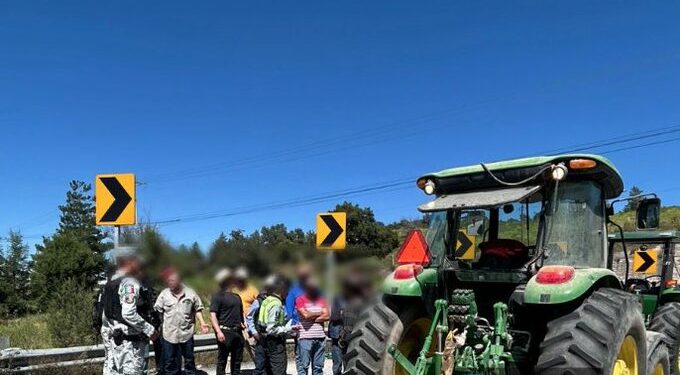 Once militantes del PRI y PAN, detrás de los bloqueos agrícolas en cinco estados del país
