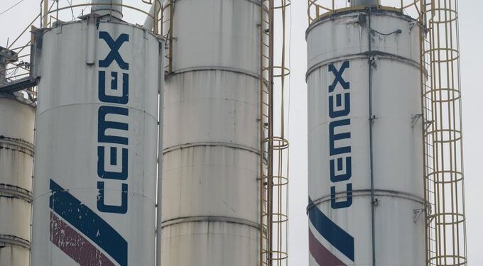 Cemex eleva ingresos y ganancias impulsada por resultados en México y EE.UU.