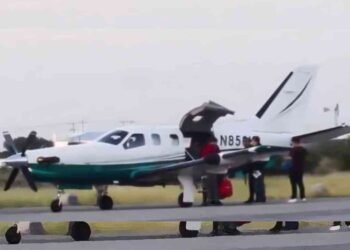 Noroña aclara uso de avión privado y niega haber violado la austeridad