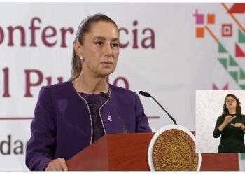 Sheinbaum presenta plan nacional de salud y exige justicia en Michoacán