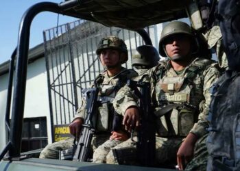 Michoacán insiste ante Sedena en permiso para que Guardia Civil use armas de alto poder