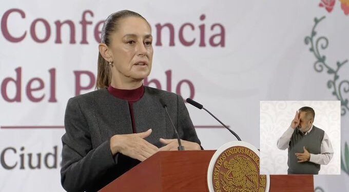 Sheinbaum aborda educación, finanzas y política en una mañanera marcada por anuncios clave