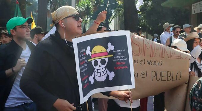 Marchas del 20 de noviembre se reconfiguran y elevan el clima político