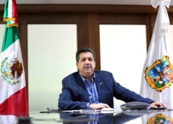 Nueva denuncia contra García Cabeza de Vaca: Morena lo señala por red de huachicol fiscal