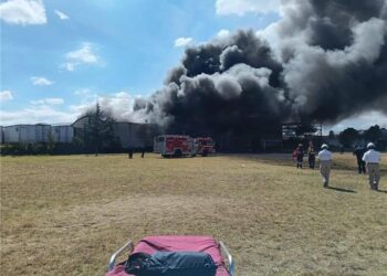 Cae jet privado cerca del aeropuerto de Toluca; confirman al menos seis muertos
