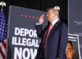 Estados Unidos eleva a 3 mil dólares el incentivo para migrantes que opten por la autodeportación