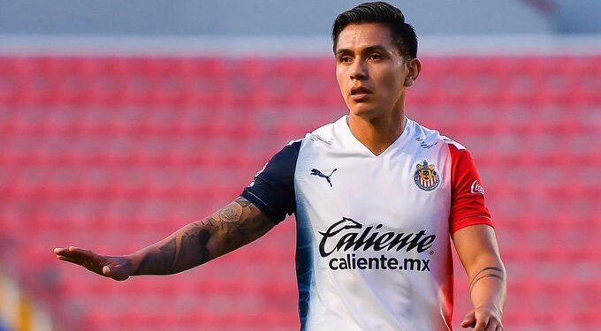 Tribunal absuelve a exjugador de Chivas tras proceso por presunto abuso sexual