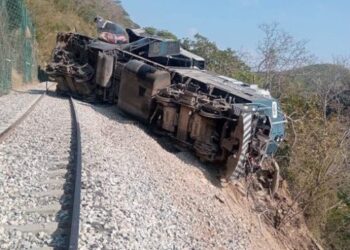 Tragedia ferroviaria en Oaxaca: 13 fallecidos tras descarrilamiento del Tren Interoceánico