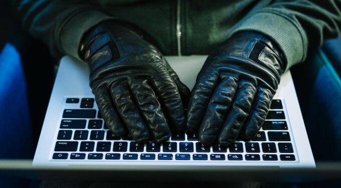 Ciberpolicía advierte de mensajes falsos de Netflix usados para phishing