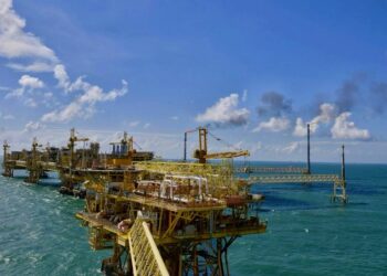 Comunidades del Golfo alertan daños persistentes por actividad petrolera y exigen frenar la extracción