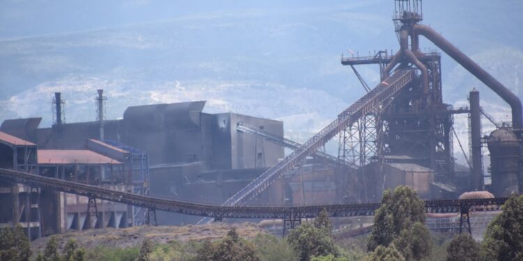 AHMSA y MINOSA irán a subasta como unidad productiva tras aval judicial