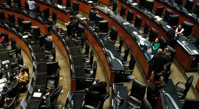 Senado pausa autorización para ingreso de tropas de EE. UU. a México tras crisis en Venezuela