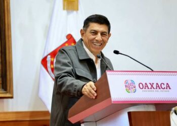 Oaxaca se convierte en el primer estado en someter a su gobernador a revocación de mandato