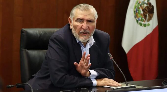 Adán Augusto rechaza opacidad en el Senado y justifica cambios en el manejo del presupuesto