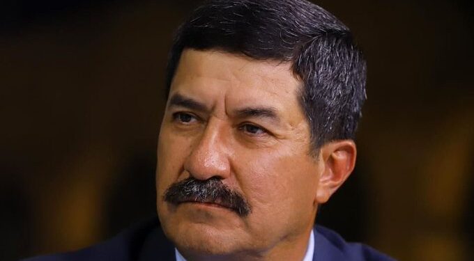 Fiscalía Anticorrupción asegura cabaña registrada a nombre de Javier Corral