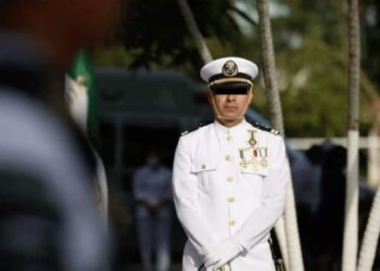 Defensa de mandos navales Farías Laguna pide debido proceso y frena juicios anticipados