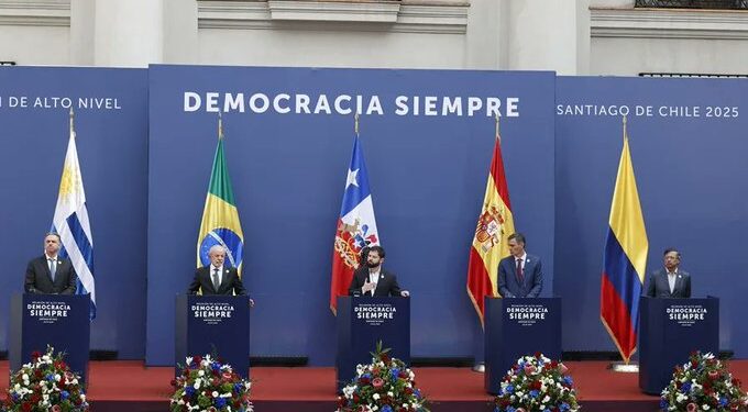 Países de América Latina y Europa condenan la intervención de EE.UU. en Venezuela y exigen una salida pacífica