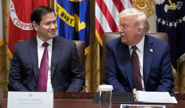 Trump ordena reabrir el espacio aéreo de Venezuela y reactiva vuelos comerciales