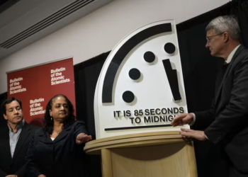 El Reloj del Apocalipsis avanza como nunca y coloca a la humanidad a 85 segundos del colapso