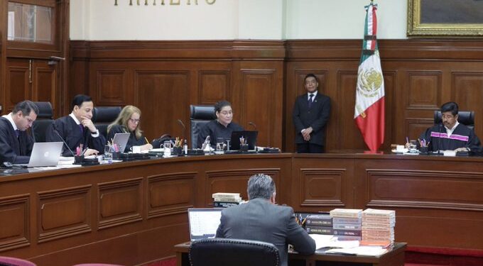 Suprema Corte evita análisis de fondo y deja vigentes nuevas facultades en el INE
