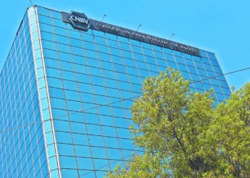 Banca rompe récord de utilidades en 2025 pese a la desaceleración económica