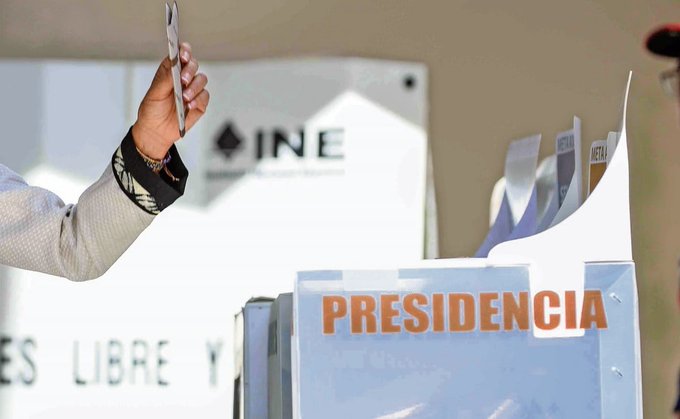 Reforma electoral enfrenta divisiones por recortes al INE y cambios en el Congreso