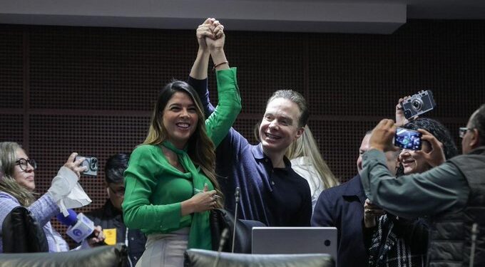 Velasco impulsa a Ruth González y Sheinbaum rechaza sucesión inmediata en SLP