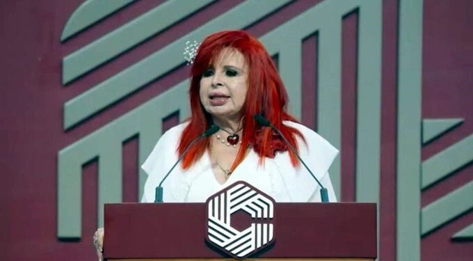 Layda Sansores responde a señalamientos y escala disputa con Monreal