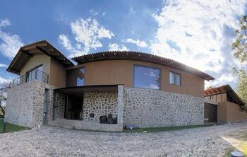 El último escondite de “El Mencho”: altares, medicina renal y lujo en Tapalpa