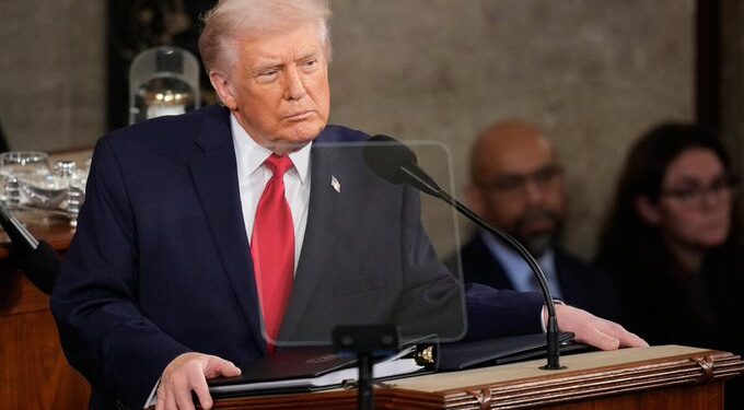 Trump defiende auge energético y golpe al narcotráfico en el Estado de la Unión más extenso de la historia