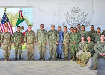 Defensa y Marina asisten a foro internacional convocado por el Comando Norte