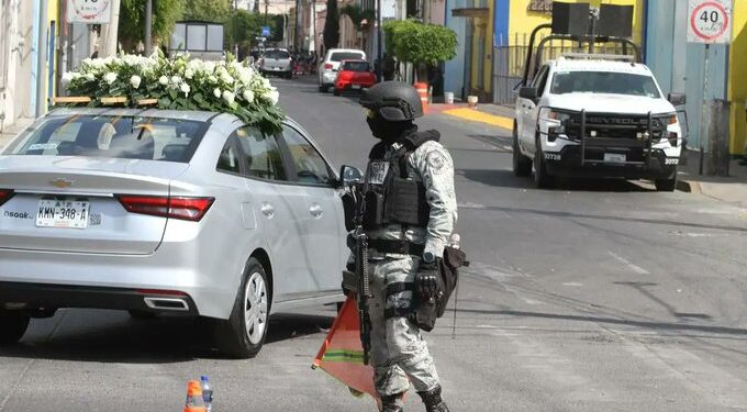 Blindan funeraria y cementerio por exequias de ‘El Mencho’ en Guadalajara