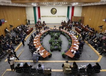 Solo cinco organizaciones buscan registro como partidos; INE inicia revisión