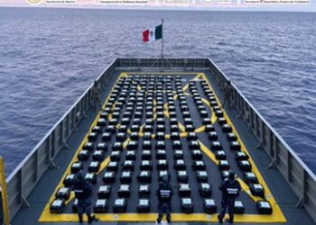 Marina decomisa dos toneladas de cocaína frente a las costas de Acapulco