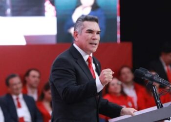 Alito Moreno propone frente opositor contra Morena; PAN y MC rechazan sumarse