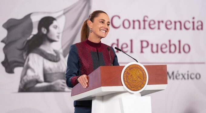 Sheinbaum presenta concurso para asistir al Mundial 2026 y aborda migración, cultura y vacunación