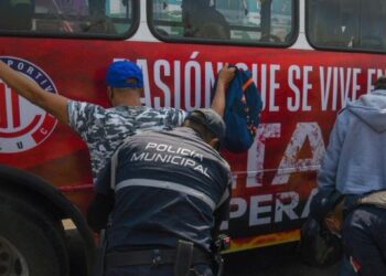 SCJN confirma sanciones agravadas por robo con violencia en transporte público del Edomex