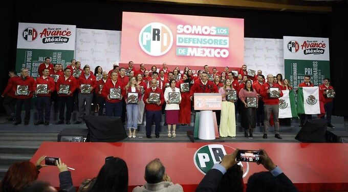 PRI acelera rumbo a 2027 con “Defensores de México” y perfila aspirantes en 17 estados