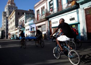 Apagón nacional en Cuba tras colapso del sistema eléctrico