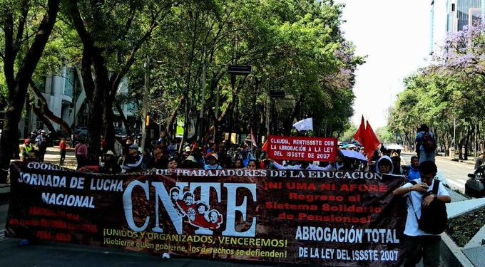 CNTE libera Reforma tras jornada de bloqueos; continuará paro y protestas