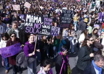 Movilizaciones del 8 de marzo: mujeres marchan en todo el mundo por igualdad y contra la violencia