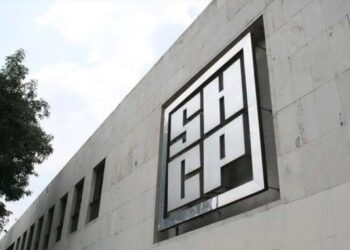 Hacienda proyecta crecimiento moderado y estabilidad económica hacia 2027
