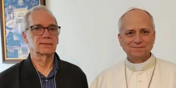 Amenaza de bomba contra familiar del papa en Chicago moviliza a autoridades; no hallan explosivos