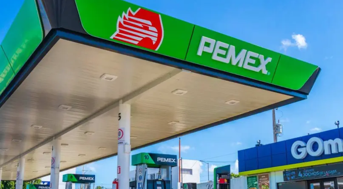 PAN acusa crisis en Pemex y exige transparencia total al gobierno