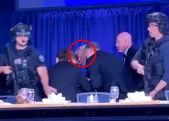 Ataque armado en cena de corresponsales obliga a evacuar a Trump